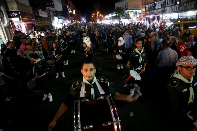 بالصور: ليلة العيد في مدينة رام الله